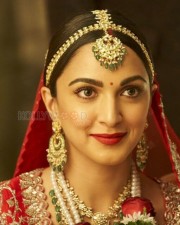 Satyaprem Ki Katha Actress Kiara Advani Stylish Pictures 06