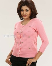 Seeni Movie Heroine Oviya Photos