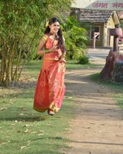 Seeni Movie Heroine Oviya Stills