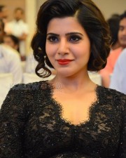 Sexy Actress Samantha New Photos