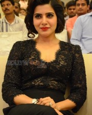 Sexy Actress Samantha New Photos