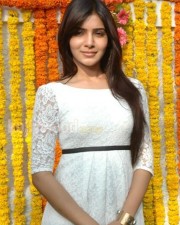 Sexy Actress Samantha Pictures