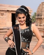 Sexy Actress Tapsee Pictures