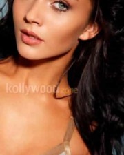 Sexy Amy Jackson Photos