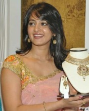 Sexy Anushka At Mbs Jewellers Photos