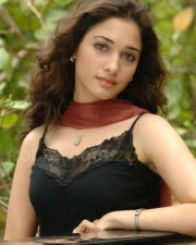 Sexy Cute Tamanna Stills