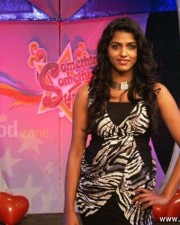 Sexy Dhansika In Polimer Tv Pictures