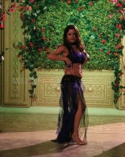 Sexy Gehana Vasisth In Arabic Song Shoot Photos