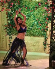 Sexy Gehana Vasisth In Arabic Song Shoot Photos