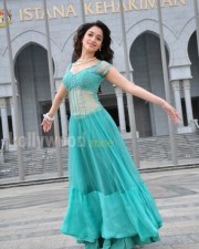 Sexy Tamanna Stills In Venghai Movie