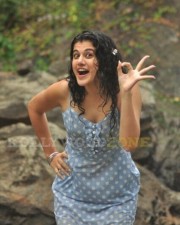 Sexy Tapsee In Vanthaan Ventraan Movie Pictures