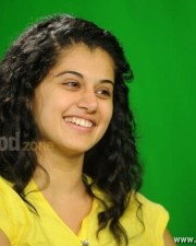 Sexy Tapsee Pictures