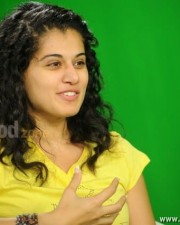 Sexy Tapsee Pictures