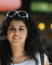 Sexy Tapsee Pictures