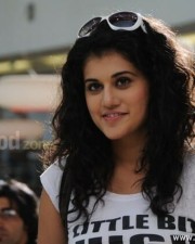 Sexy Tapsee Pictures