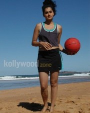 Sexy Tapsee Pictures