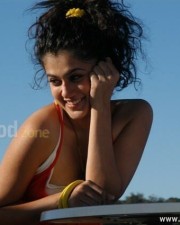 Sexy Tapsee Pictures