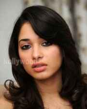 Sexy White Beauty Tamanna Pictures