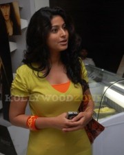 Sneha In Salt Movie Premiere Photos