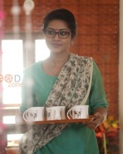 Sneha In Un Samayal Arayil Movie Photos