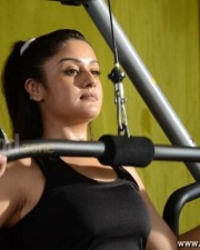 Sonia Agarwal Oru Nadigayin Vakku Moolam Photos