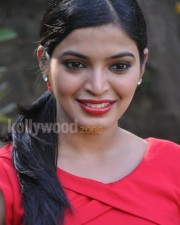 Soodhu Kavvun Heroine Sanchita Shetty Photos