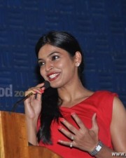 Soodhu Kavvun Heroine Sanchita Shetty Photos