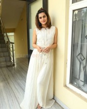 South Indian Beauty Tapsee Pannu Interview Pictures