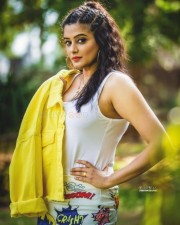 South Indian Film Actress Priyamani Photoshoot Stills