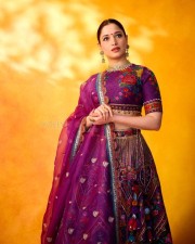 Stunning Tamannaah Bhatia in a Gorgeous Purple Lehenga Photos 06