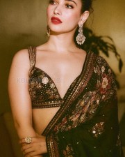 Stylish and Sexy Tamannaah Bhatia in a Black Floral Printed Saree Pictures 01