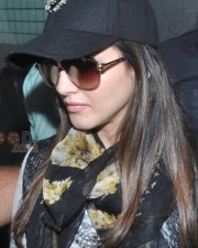 Sunny Leone Arrives For New Year Bash Photos