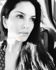 Sunny Leone Hot Pictures