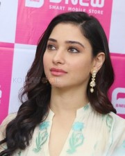 Tamanna At The Launch Of B New Th Mobile Store At Vijayanagaram Photos