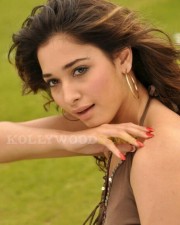 Tamanna Bhatia In Sura Movie