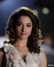 Tamanna In Yaen Endral Kaadhal Enbaen Movie