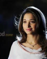 Tamanna In Yaen Endral Kaadhal Enbaen Movie