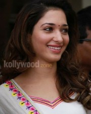 Tamanna In Yaen Endral Kaadhal Enbaen Movie