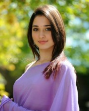 Tamanna Sexy Saree Pics