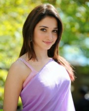 Tamanna Sexy Saree Pics