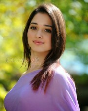 Tamanna Sexy Saree Pics