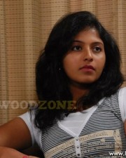 Tamil Actress Anjali Stills