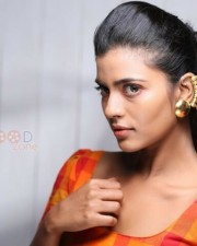 Tamil Actress Iyshwarya Rajesh Photoshoot Stills