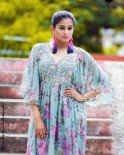 Tamil Actress Priyamani Photo Shoot Photos