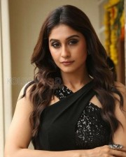 Tamil Actress Regina Cassandra Spicy Pictures