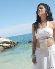 Tamil Actress Sunaina Photo Gallery