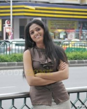 Tamil Actress Sunaina Photo Gallery