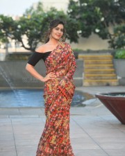 Teen Actress Raashi Khanna New Photoshoot Pictures