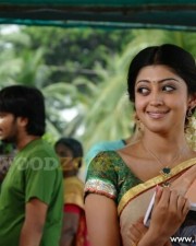 Telugu Actress Pranitha Sexy Stills