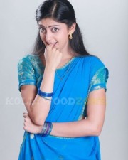 Telugu Actress Pranitha Sexy Stills